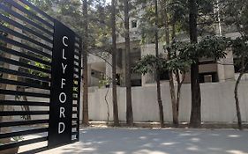 Clyford Suites
